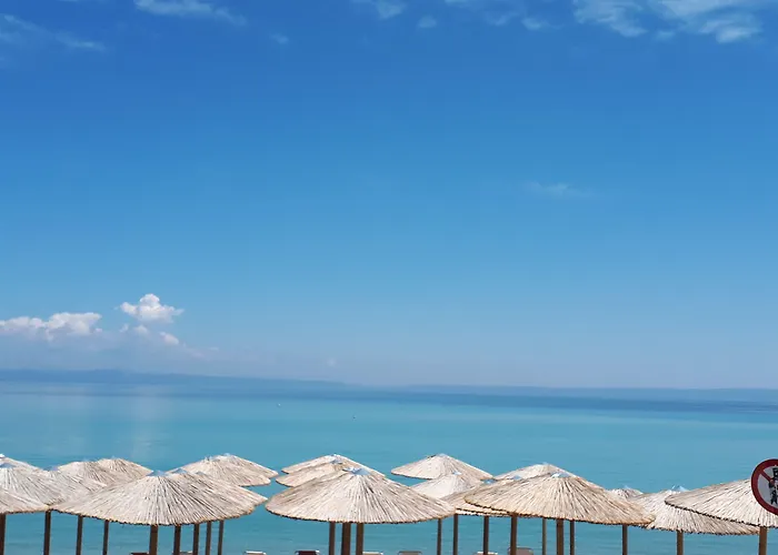 Summer Hotel Polychrono