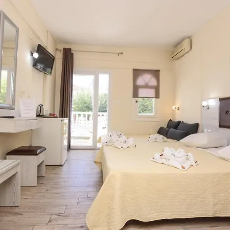 Summer Hotel Polychrono