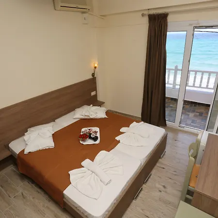 Hotel Summer
