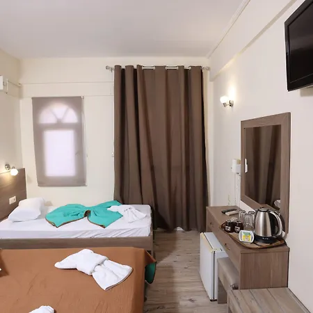 Summer Hotel Polychrono