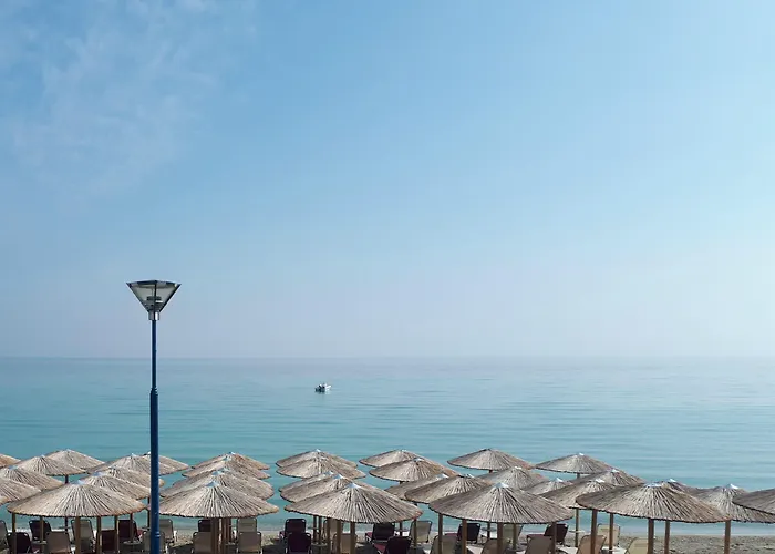 Summer Hotel 2*