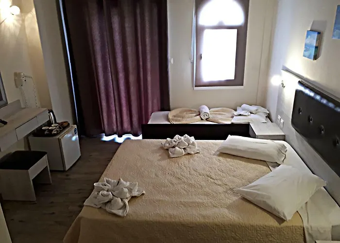 Hotel Summer Polychrono